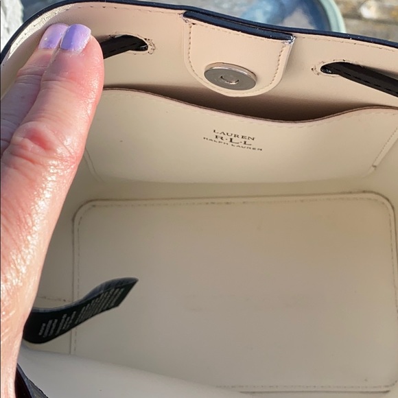 🍂 LAUREN RALPH LAUREN BUCKET CROSSBODY BAG 🍂 - Picture 7 of 11